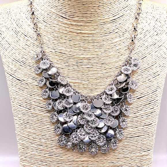 Vintage Statement Silver Tone Necklace 17” With 4” Extender - Picture 3 of 3